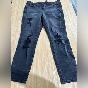 Great condition American Eagle Black Jeans!